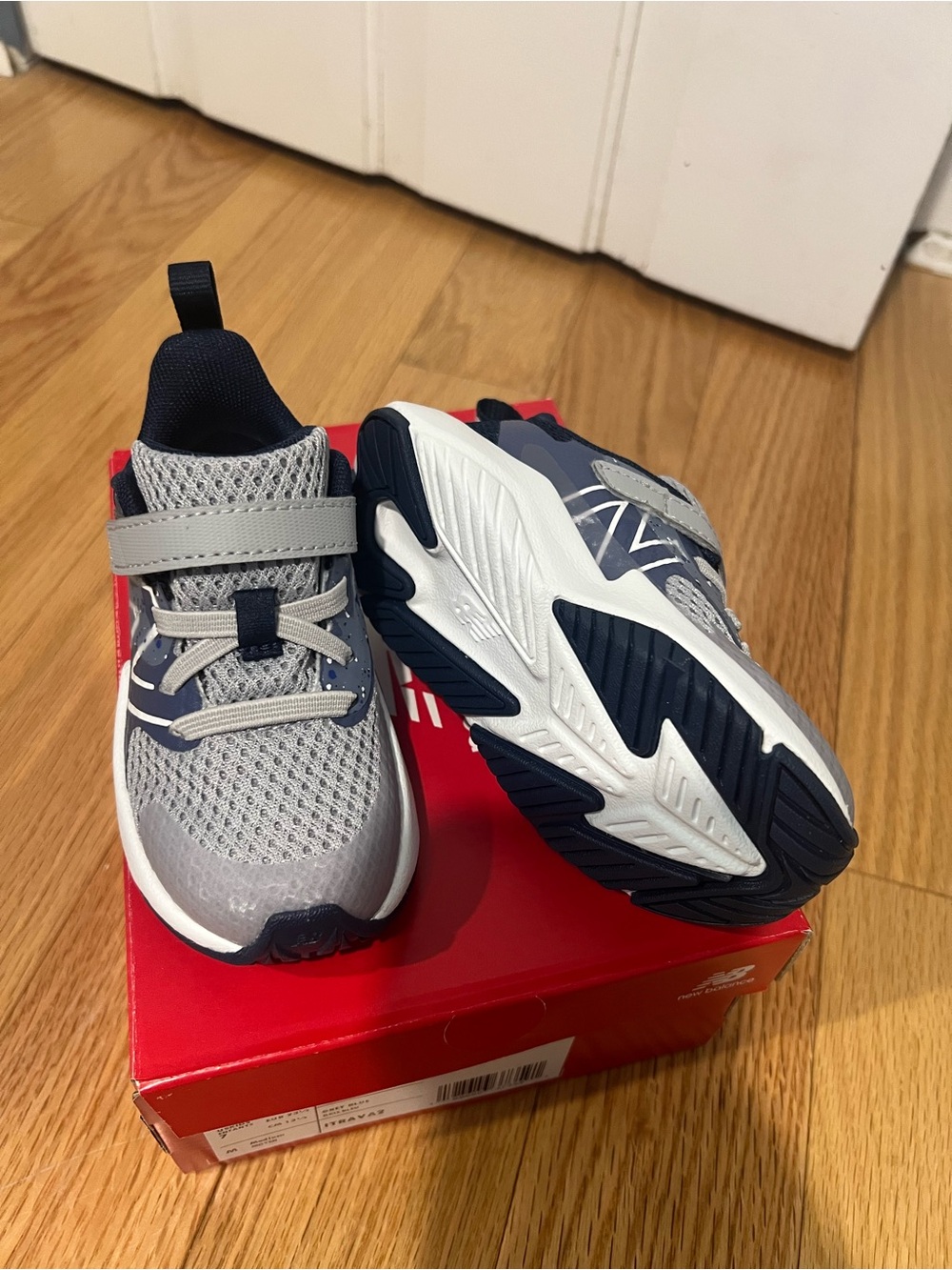 New Balance Toddler Sneakers – Gray/Blue Size 7 – New with Box